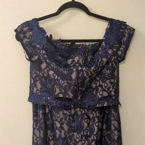 Sequin Hearts Maxi Skirt & Crop Top Set - Effortlessly Chic - Showgirl Dress - Picture 7 of 16